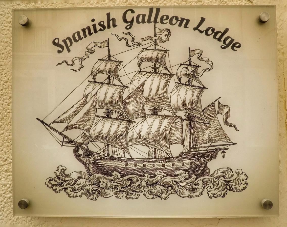 Spanish Galleon Lodge Cadice Esterno foto