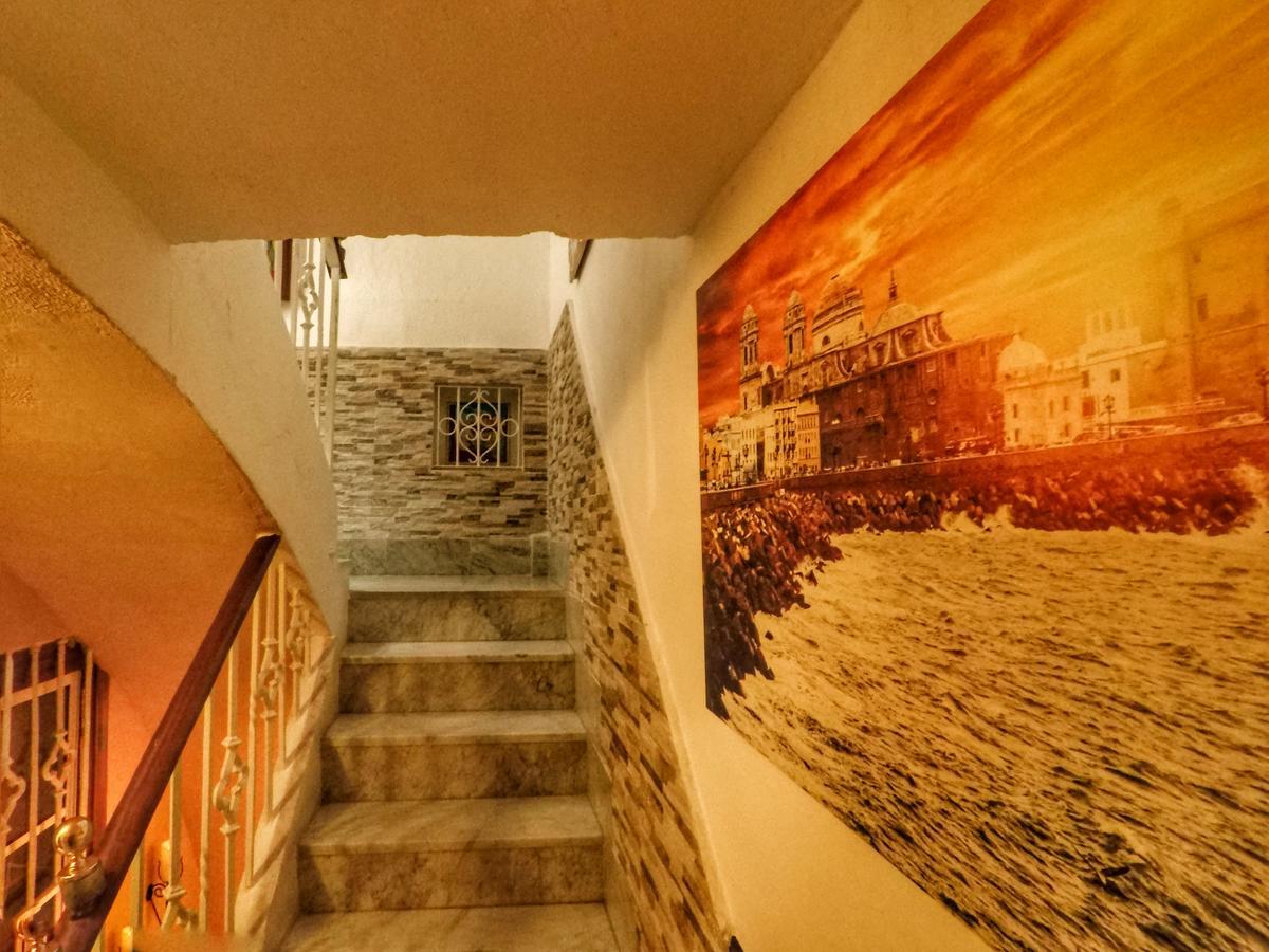 Spanish Galleon Lodge Cadice Esterno foto